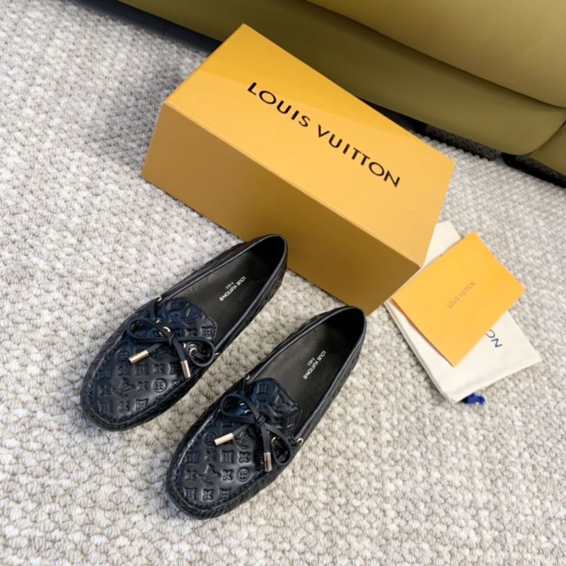 Louis Vuitton Low Shoes